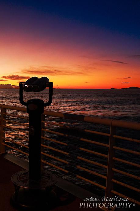 Marina di Massa tramonto sul molo