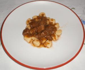 GNOCCHI CON GOULASH