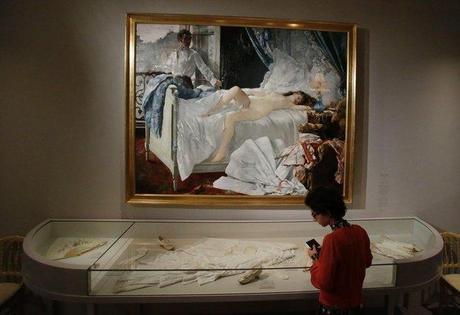 Impressionism and Fashion - Paris Exhibition Impressionism and Fashion - Paris Exhibition