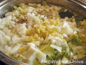 Minestra di grano saraceno con alghe