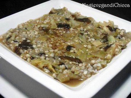 Minestra di grano saraceno con alghe