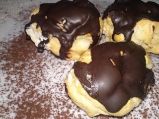 PROFITEROLES