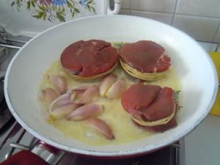 Tournedos alla senape con ribes e castagne