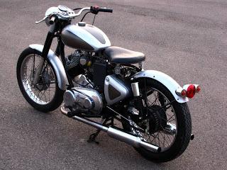 Royal Enfield Musket 998 V-Twin,. Aniket Vardhan