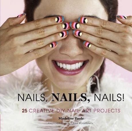 NAIL ART BOOK