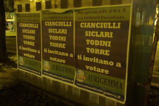 PROSEGUONO I BARBARICI INCARTAMENTI ELETTORALI: LA GIA' MARTORIATA STAZIONE TERMINI (INDEGNA DI UN PAESE DEL QUARTO MONDO) ULTERIORMENTE INSUDICIATA