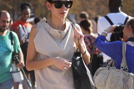 General mix of the week: just black, white and pants