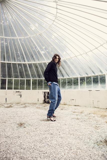 General mix of the week: just black, white and pants