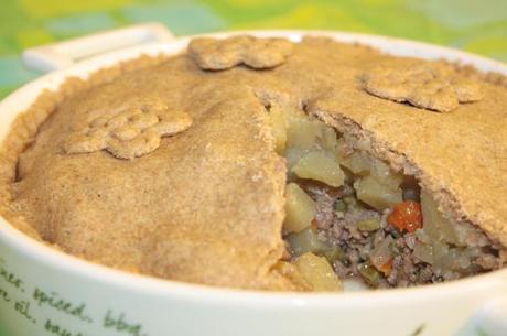 Pie di carne e verdure