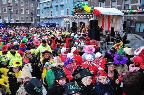 DUSSELDORF:IL CARNEVALE DELLE DONNE