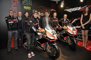 05_Team Aprilia