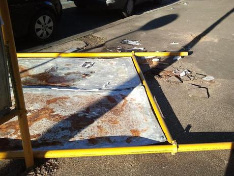 Le plance elettorali quest'anno sono quadruplicate rispetto al solito. E' una sensazione solo nostra? Poi queste sono le conseguenze. Mandateci le vostre foto!!!