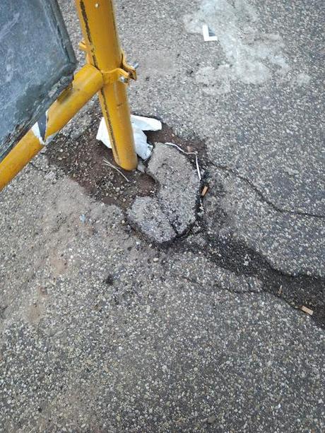 Le plance elettorali quest'anno sono quadruplicate rispetto al solito. E' una sensazione solo nostra? Poi queste sono le conseguenze. Mandateci le vostre foto!!!