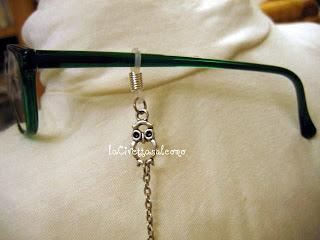 Un gufo con gli occhiali?