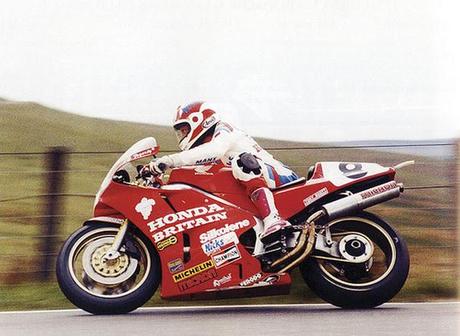 Honda VFR 750 R RC30 C.Fogarty 1990