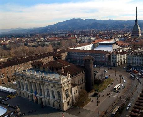 IL TEATRO REGIO