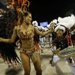 Carnevale di Rio de Janeiro: attese più di un milione di persone03