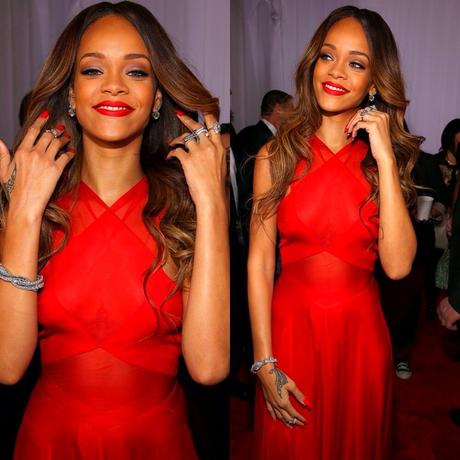 Rihanna...meglio vestita?