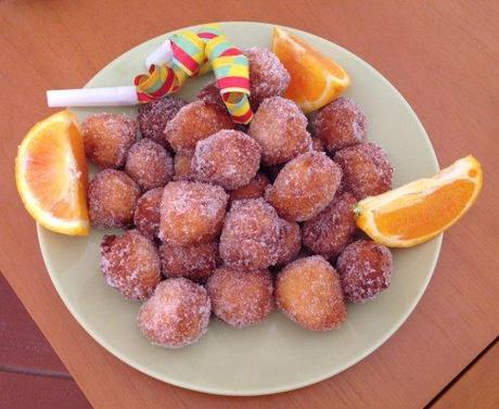 UN MARTEDÌ ALL’IN-GRASSO CON LE FRITTELLE DI RISO