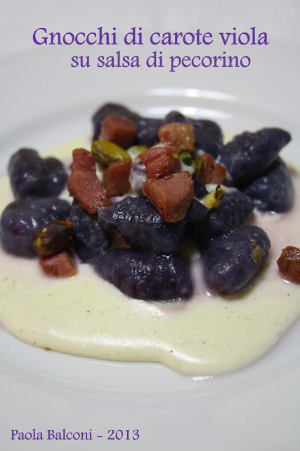 Gnocchi di carote su salsa di pecorino toscano