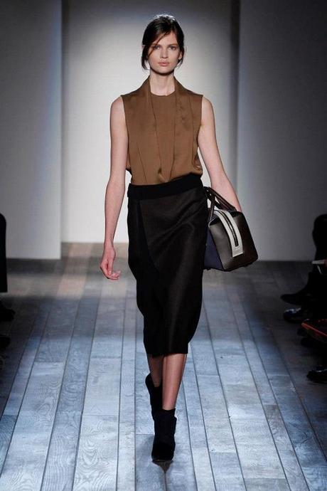 MODA | La collezione fall-winter 2013/'14 di Victoria Beckham, fra linee essenziali e nuovi volumi