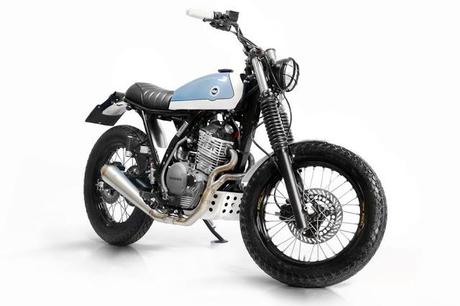 Honda NX 650 Dominator 