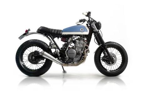 Honda NX 650 Dominator 