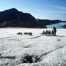 Groenlandia: il caldo porta all'isotasia. Allarme scioglimento di ghiacciai