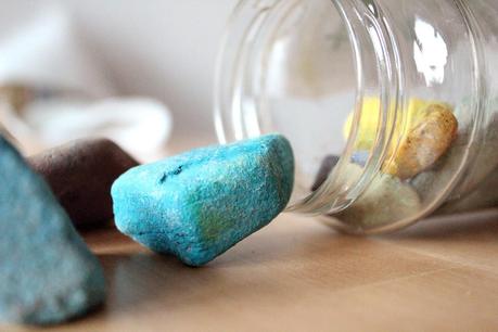 [DIY with Kids] Sticks and Magical Stones