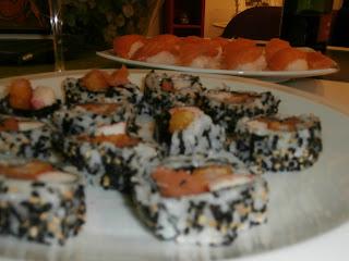 A lezione di sushi.