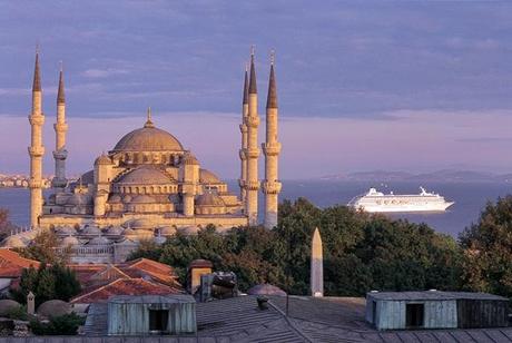 Da Crystal Cruises le 7 destinazioni estive più romantiche del Mediterraneo