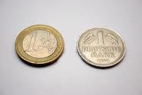 Pensate se l'Euro andasse ad 1,95 sul $: l'Italia sparirebbe dalla faccia della Terra mentre la Germania.... Pensate se l'Euro andasse ad 1,95 sul $: l'Italia sparirebbe dalla faccia della Terra mentre la Germania....