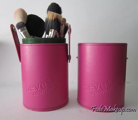 Neve Cosmetics Professional Brush Holder + Perfettina e Jam