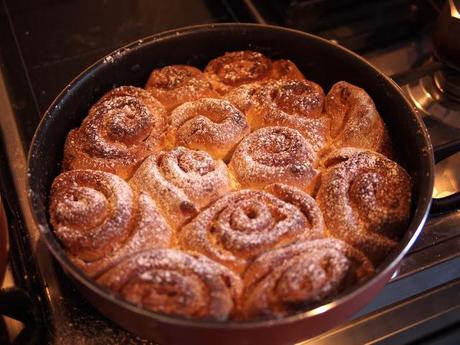 La torta di rose - La tarte de roses - The cake of roses