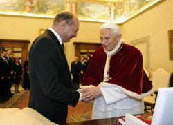 Benedetto XVI riceve il presidente della Romania Basescu