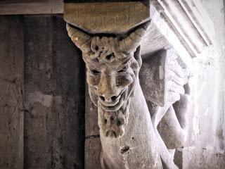 Il Re è morto (ma anche gli altri non se la passano mica tanto bene): la Basilica di Saint Denis