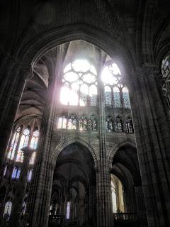 Il Re è morto (ma anche gli altri non se la passano mica tanto bene): la Basilica di Saint Denis