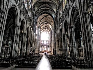 Il Re è morto (ma anche gli altri non se la passano mica tanto bene): la Basilica di Saint Denis