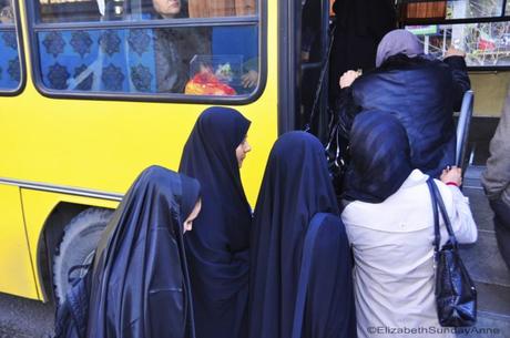 Donne Tehran Bus