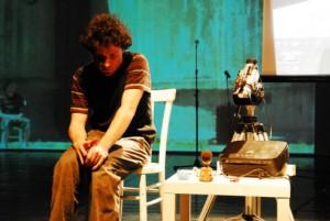 “My arm”, spettacolo teatrale dell’Accademia degli Artefatti – recensione di Cristina Zanotto