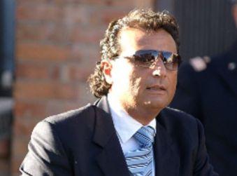 http://www.metronews.it/redazione/documenti/101812844schettino.jpg