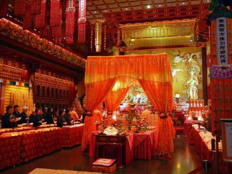 Buddah Tooth Relic Temple_Singapore_viaggiandovaldi