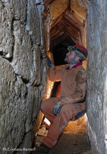 Nuove indagini speleologiche all’interno della Fonte Ferogna di Narni