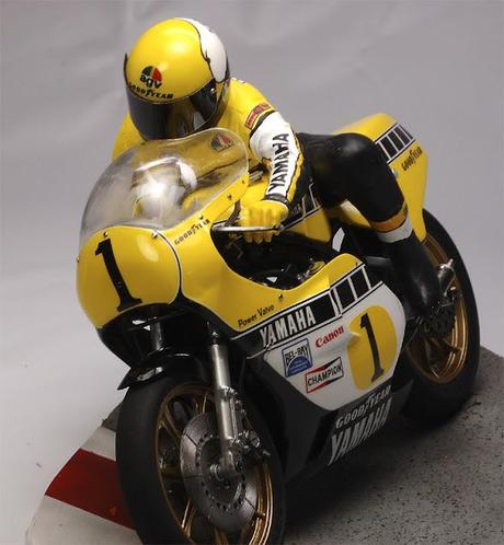 TAMIYA 1/12 -YAMAHA YZR500 Kenny