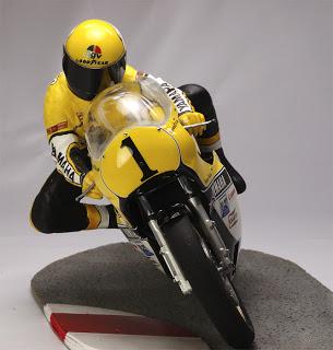 TAMIYA 1/12 -YAMAHA YZR500 Kenny