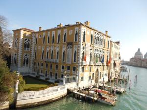 dal ponte dell'accademia