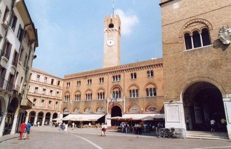 Treviso Stabili vuoti centro esercito 