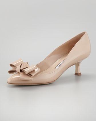 nude pumps