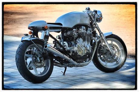 Honda CB 750 Cafè Racer Rewheeled #1 by Re-Cycles Bikes Rewheeled AB