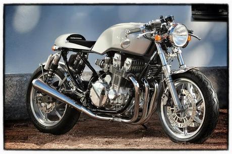 Honda CB 750 Cafè Racer Rewheeled #1 by Re-Cycles Bikes Rewheeled AB